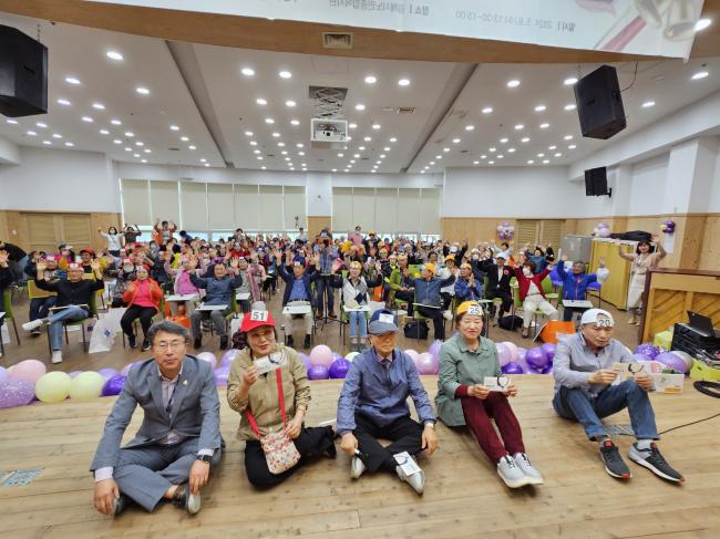 김해시노인종합복지관 개관 20주년 기념 52회 어버이날 행사 「… 참조 이미지