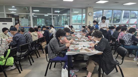 참조 이미지 입니다. 자세한 내용은 본문을 참고하세요.